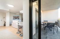 Kuchyň nebo kuchyňský kout v ubytování Trisquel, apartamento con piscina en Llanes VUT-3108-AS
