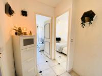 Łazienka w obiekcie Port Vincent - Appartement deux pièces avec piscine au Ponant MAE-1094