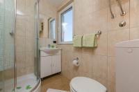 Kúpeľňa v ubytovaní Apartments Sinisa