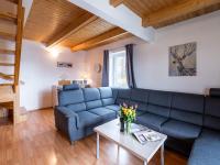 Posezení v ubytování Holiday Home Holiday Hill 55 by Interhome