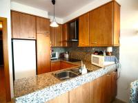 Kuchyňa alebo kuchynka v ubytovaní ARAN 14 BXS IZQ. - Apartamento acogedor con muy buenas vistas del mar y al Parque Natural del Cabo de Creus. - ES-228-70