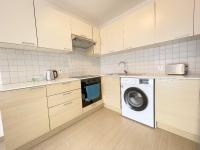 Kuchyň nebo kuchyňský kout v ubytování Sunset Pearl Holiday Apt. - Ayia Napa