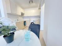 Kuchyň nebo kuchyňský kout v ubytování Sunset Pearl Holiday Apt. - Ayia Napa