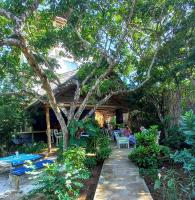 Zahrada ubytování Bamba Kofi Beach Lodge