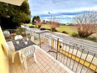 A balcony or terrace at Bilo Leondino, appartamento moderno al Taunus