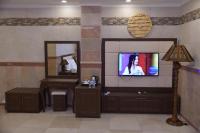 Parezh Hotelにあるテレビまたはエンターテインメントセンター