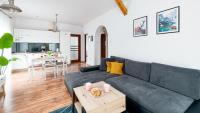 Posedenie v ubytovaní Apartamenty Kora Cieplice