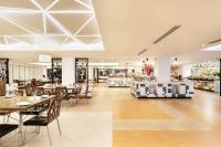 Restaurace v ubytování Dhaka Regency Hotel & Resort