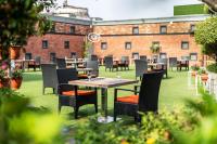 Zahrada ubytování Dhaka Regency Hotel & Resort