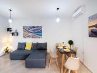 Posezení v ubytování Ruellia Luxury Apartments