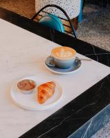 Jídlo v hotelu nebo okolí