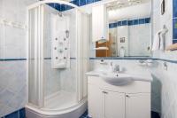 Kúpeľňa v ubytovaní Holiday Home & Spa Kozji Vrh