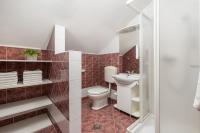 Kúpeľňa v ubytovaní Holiday Home & Spa Kozji Vrh