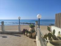 A general sea view or a sea view taken from the holiday home