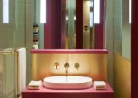 Symphony Style Hotel Kuwaitにあるバスルーム