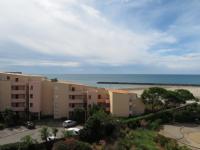 Cet appartement offre une vue sur la plage. dans l&#39;établissement Appartement Sète, 1 pièce, 4 personnes - FR-1-338-532, à Sète