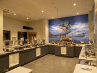 Jídlo v hotelu nebo okolí