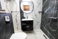 Koupelna v ubytování Apartmenthaus Oborishte