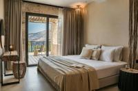 Posteľ alebo postele v izbe v ubytovaní Adrias Villa Kefalonia