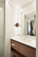 A bathroom at Gasthof Hotel Zweimüller