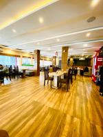 Et opholdsområde på Hotel Saayein Residency