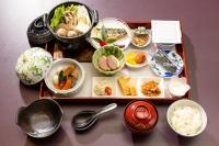 旅館の敷地内または近くでの食事または食べ物