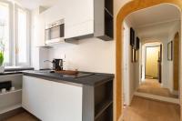 A kitchen or kitchenette at Giulia Luxury Suite