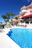 una piscina frente a un resort en Bahia Principe Grand Samana - Adults Only, en Santa Bárbara de Samaná