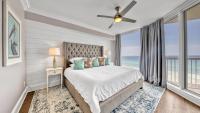 Ein Bett oder Betten in einem Zimmer der Unterkunft St Maarten 907 a Newly Renovated Luxury Beach Front 3 Bedroom 9th Floor Private Elevator
