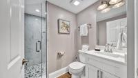 Ein Badezimmer in der Unterkunft St Maarten 907 a Newly Renovated Luxury Beach Front 3 Bedroom 9th Floor Private Elevator