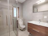 Bathroom sa Chalet Les Avanchers-Valmorel, 4 pi&egrave;ces, 6 personnes - FR-1-356-376