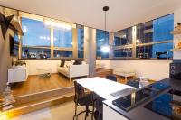 Posezení v ubytování View Skyscraper Bata - loft XL