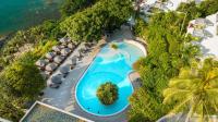 Der Swimmingpool an oder in der Nähe von The Nai Harn
