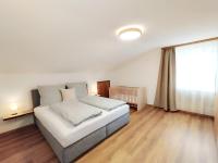 Posteľ alebo postele v izbe v ubytovaní Carina's Apartment
