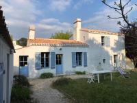 Vonkajšia záhrada v ubytovaní Maison spacieuse 4 pièces, 6 couchages avec jardin privé - 500m des plages - Internet inclus - FR-1-224B-164