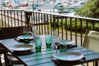 Balkón alebo terasa v ubytovaní Brigantine111 - Golfe de Saint-Tropez - Appartement climatisé avec vue sur la marina