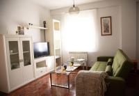 A television and/or entertainment centre at Alojamiento Turistico Zamora 58