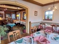 Restauracja lub miejsce do jedzenia w obiekcie Hotel Stegmühlhof