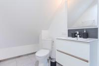 Łazienka w obiekcie Bright 3-bedroom 2-bathroom flat