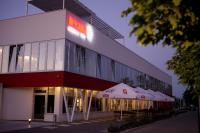 Budynek, w którym mieści się hotel