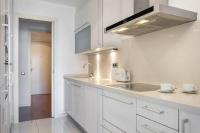 Kuchyň nebo kuchyňský kout v ubytování Wonderful 2-bd apart with balcony Plaza Cataluña