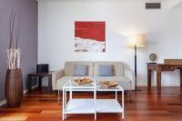 Posezení v ubytování Wonderful 2-bd apart with balcony Plaza Cataluña