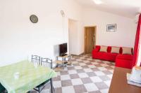 Televízia a/alebo spoločenská miestnosť v ubytovaní Apartment in Kakma/Biograd Riviera 40380