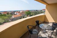 Balkón alebo terasa v ubytovaní Apartment in Kakma/Biograd Riviera 40380