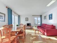 Posedenie v ubytovaní Apartment Platja de Roses-6 by Interhome