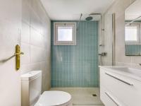 Kúpeľňa v ubytovaní Apartment Platja de Roses-6 by Interhome