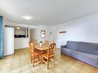Posezení v ubytování Apartment Platja de Roses-2 by Interhome