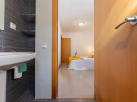 Kúpeľňa v ubytovaní Holiday Home Gaviota 5 by Interhome