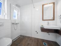 Koupelna v ubytování Holiday Home Villa Loreta by Interhome