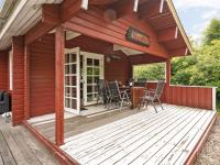 Patio nebo venkovní prostory v ubytování Holiday Home Ernestine - 500m to the inlet by Interhome